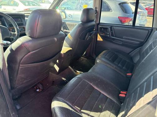 1998 Jeep Grand Cherokee Laredo 4WD