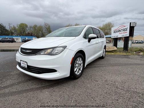 2017 Chrysler Pacifica LX