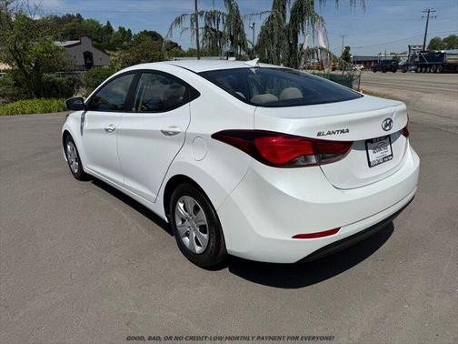 Quartz White Pearl 2016 Hyundai ELANTRA SE