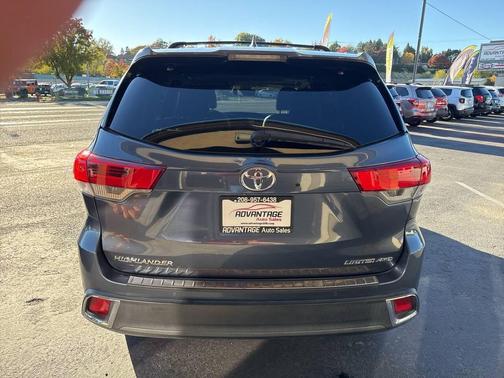 2017 Toyota Highlander Limited