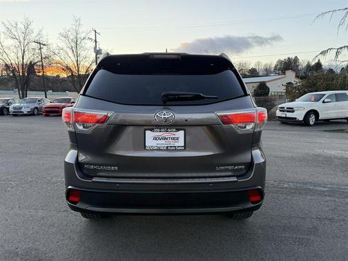 2015 Toyota Highlander Limited Platinum