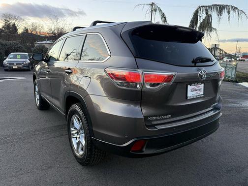 2015 Toyota Highlander Limited Platinum