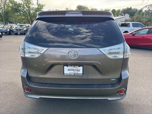 2014 Toyota Sienna SE