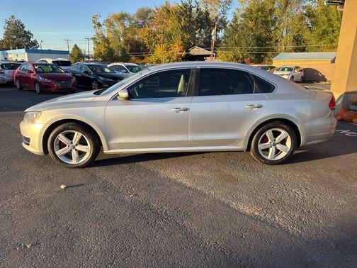 2013 Volkswagen Passat 2.5 SE