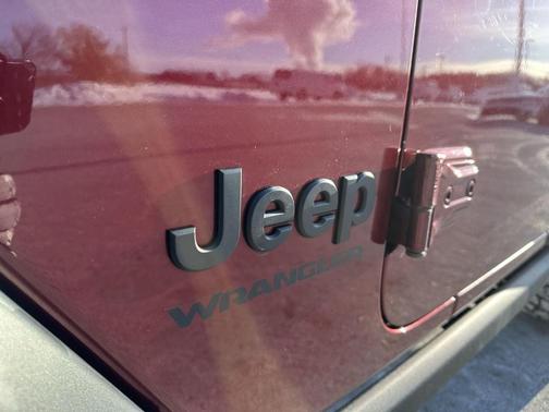 2021 Jeep Wrangler Sport