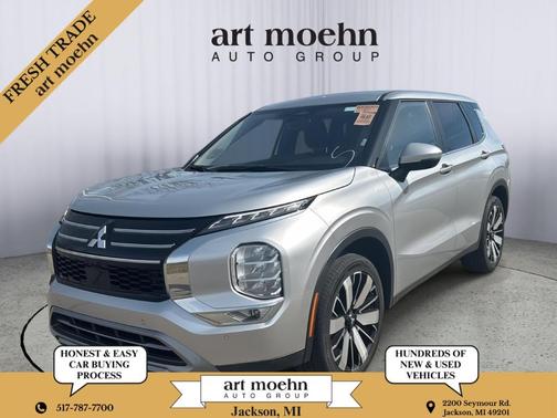 Alloy Silver Metallic 2025 Mitsubishi Outlander SE