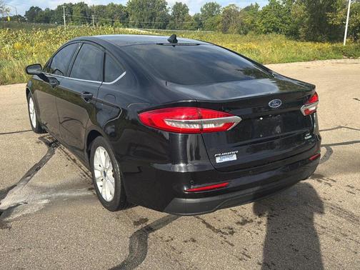 Agate Black Metallic 2020 Ford Fusion SE