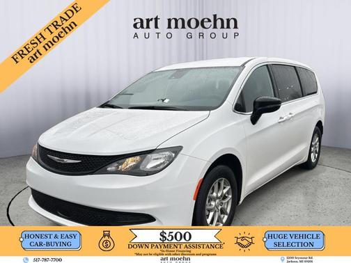 2026 Chrysler Voyager LX