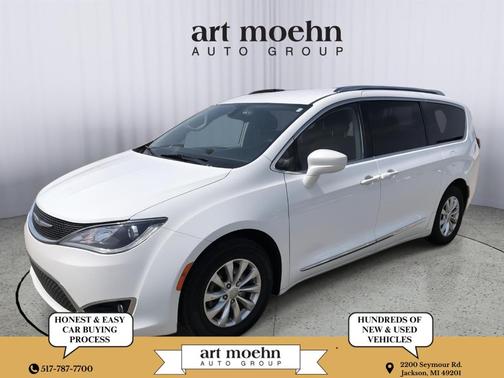 2018 Chrysler Pacifica Touring-L