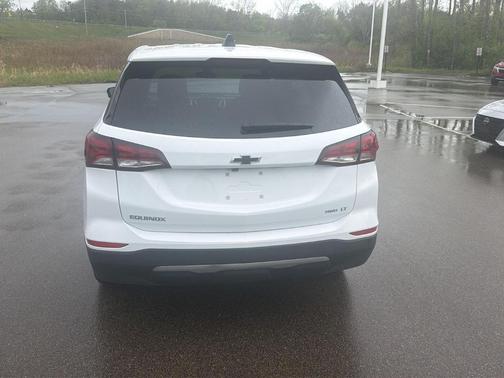 Summit White 2024 Chevrolet Equinox LT