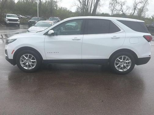 Summit White 2024 Chevrolet Equinox LT