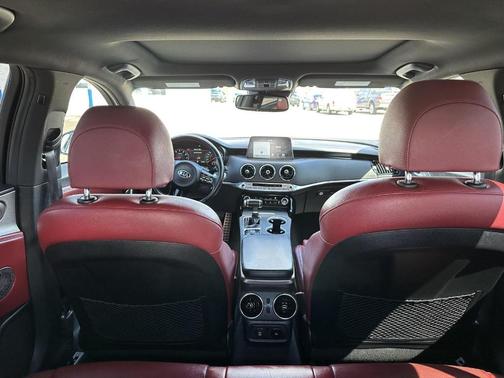 Aurora Black 2021 Kia Stinger GT1