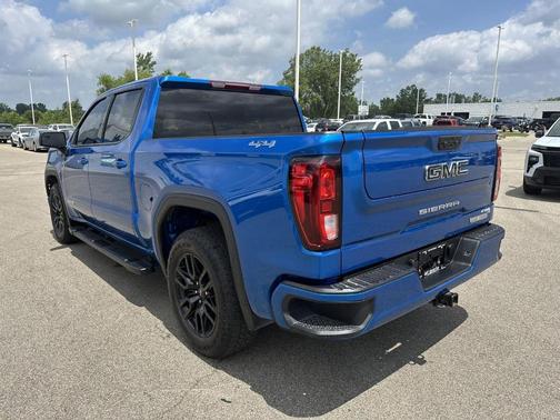 Dynamic Blue Metallic 2024 GMC Sierra 1500 Elevation