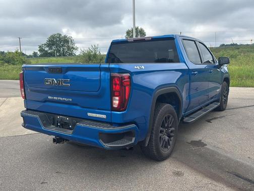 Dynamic Blue Metallic 2024 GMC Sierra 1500 Elevation