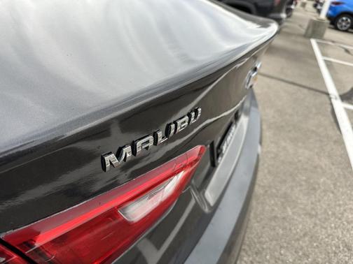 2017 Chevrolet Malibu 1LT