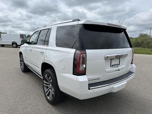 White Frost Tri-Coat 2019 GMC Yukon Denali