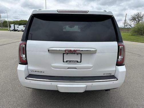 White Frost Tri-Coat 2019 GMC Yukon Denali