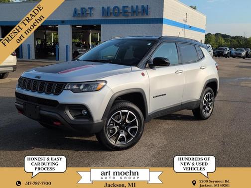 Silver Zynith 2024 Jeep Compass Trailhawk