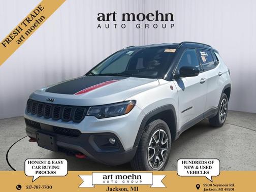 Silver Zynith 2024 Jeep Compass Trailhawk
