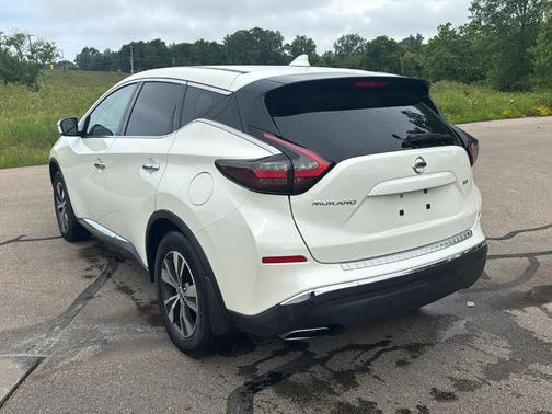 White 2020 Nissan Murano S