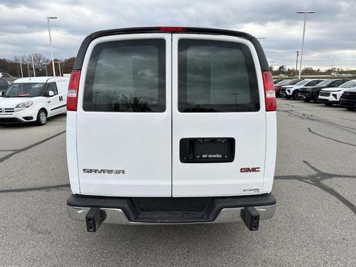 2021 GMC Savana 2500 Work Van