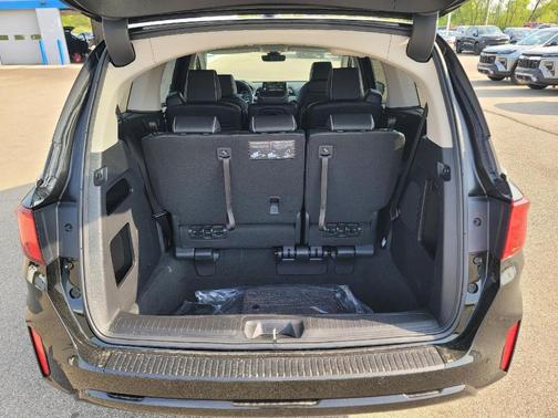 Crystal Black Pearl 2026 Honda Odyssey Elite