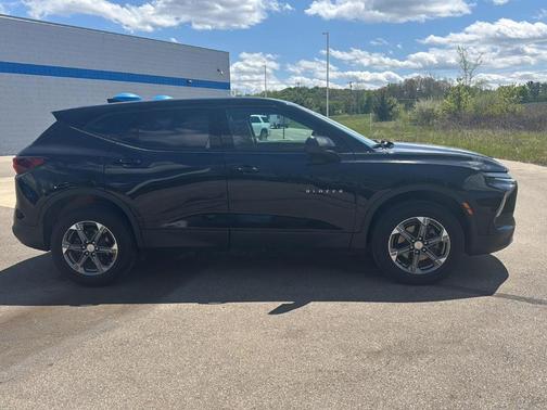Black 2023 Chevrolet Blazer 2LT