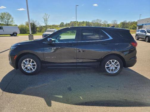 Mosaic Black Metallic 2022 Chevrolet Equinox 1LT