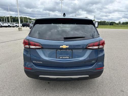 Lakeshore Blue Metallic 2024 Chevrolet Equinox LT