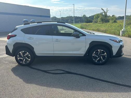 Crystal White Pearl 2025 Subaru Crosstrek Premium