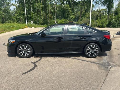 Crystal Black Pearl 2024 Honda Civic EX