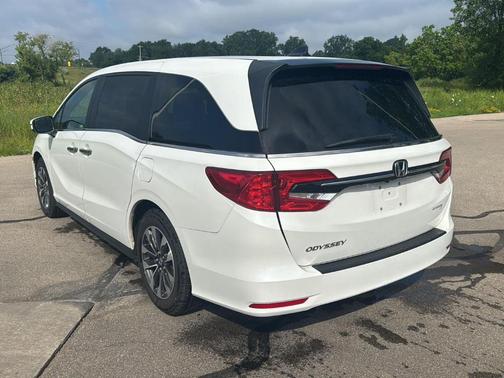 Platinum White Pearl 2022 Honda Odyssey EX-L