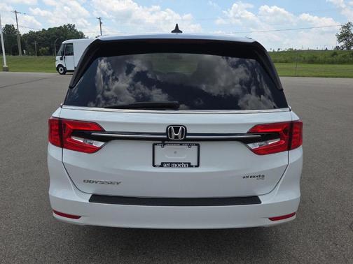 Platinum White Pearl 2022 Honda Odyssey EX-L