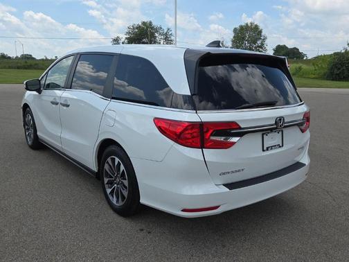 Platinum White Pearl 2022 Honda Odyssey EX-L