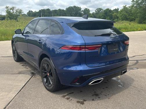 Bluefire Metallic 2021 Jaguar F-PACE R-Dynamic S