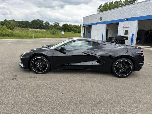 Black 2023 Chevrolet Corvette Stingray w/2LT