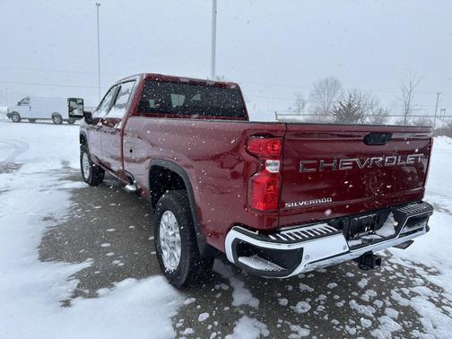 2024 Chevrolet Silverado 3500 LT