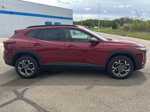 Crimson Metallic 2025 Chevrolet Trax LT