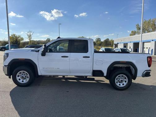 2025 GMC Sierra 2500 Pro