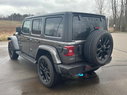 Granite Crystal Clearcoat Metallic 2023 Jeep Wrangler 4xe Sahara