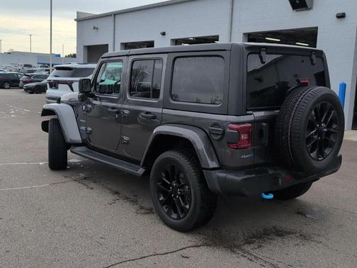 Granite Crystal Clearcoat Metallic 2023 Jeep Wrangler 4xe Sahara