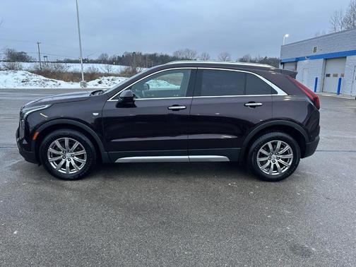 2020 Cadillac XT4 Premium Luxury