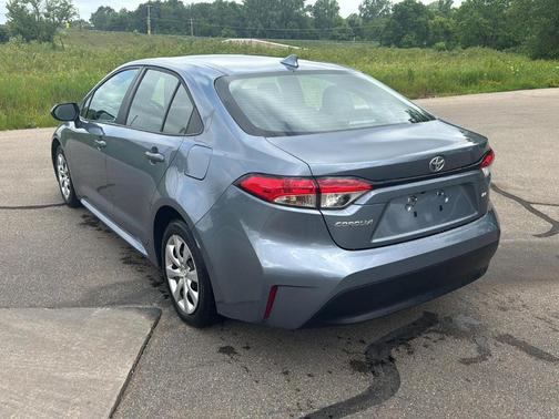 CELESTITE 2024 Toyota Corolla LE