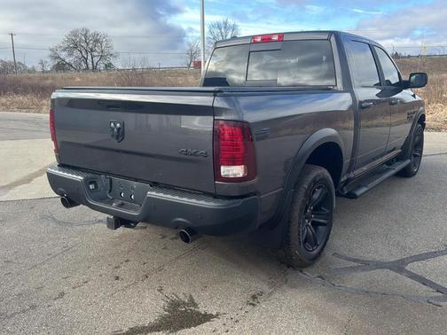 Granite Crystal Metallic 2022 RAM 1500 Classic SLT