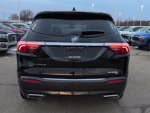 2024 Buick Enclave Essence