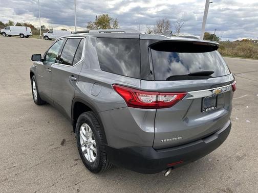 2018 Chevrolet Traverse LT Cloth