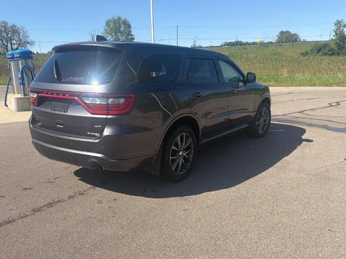 Granite Clearcoat Metallic 2017 Dodge Durango GT