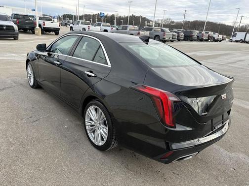 2024 Cadillac CT4 Premium Luxury