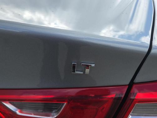 Sterling Gray Metallic 2024 Chevrolet Malibu LT