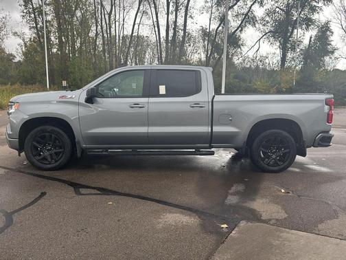 Sterling Gray Metallic 2024 Chevrolet Silverado 1500 RST